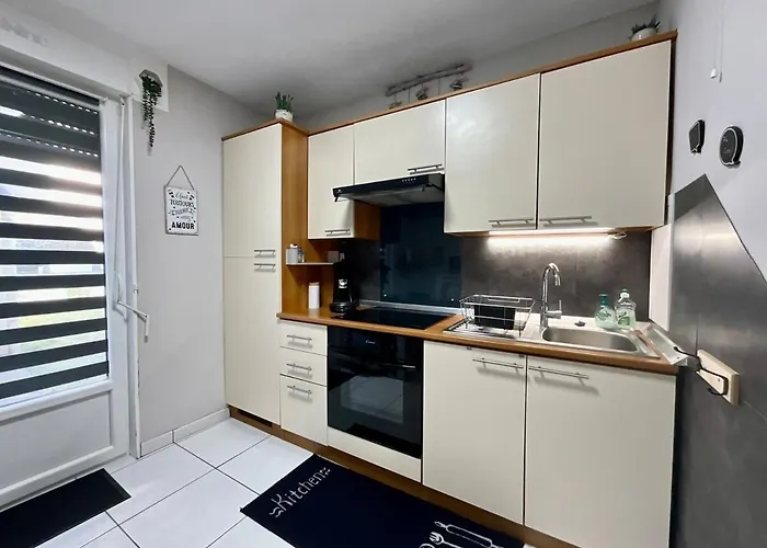 Le Cosy Blanchepierre, Bel Classe 3 Etoiles Apartment *